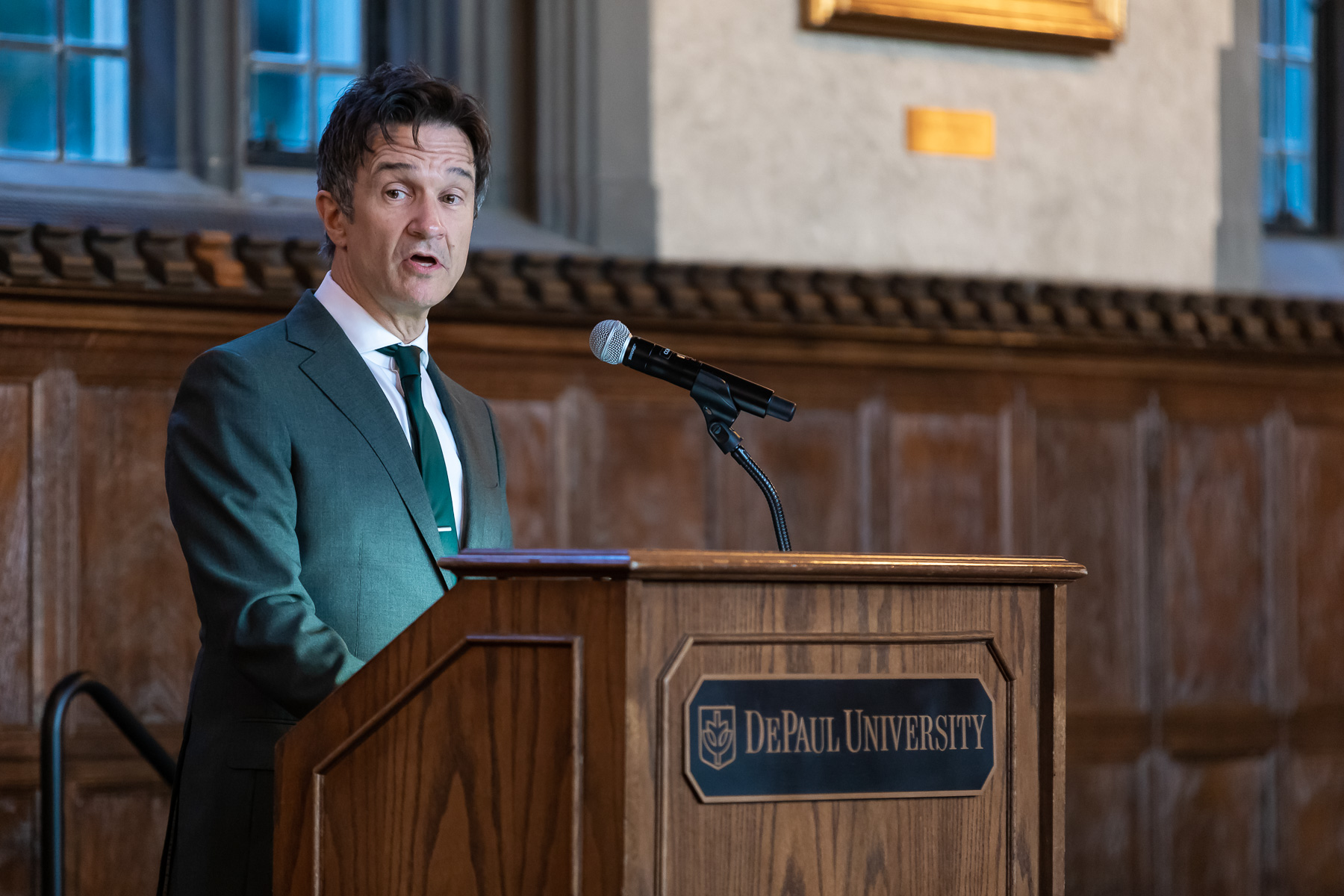 David Wellman makes opening remarks during the investiture of Geoffrey Wiseman. 