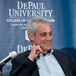 Chicago Mayor goes off the record with journalism students