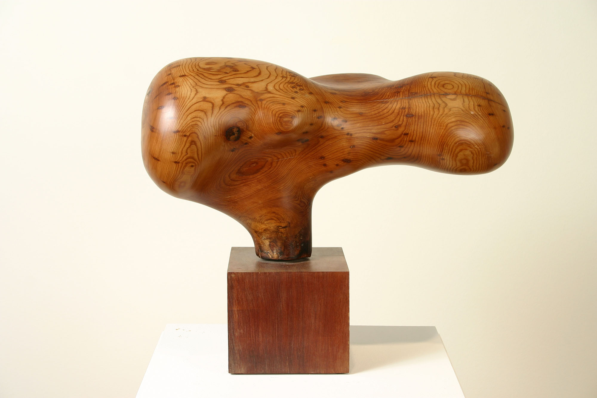 William Iaculla, Untitled, 1961. Wood. Courtesy of the artist.