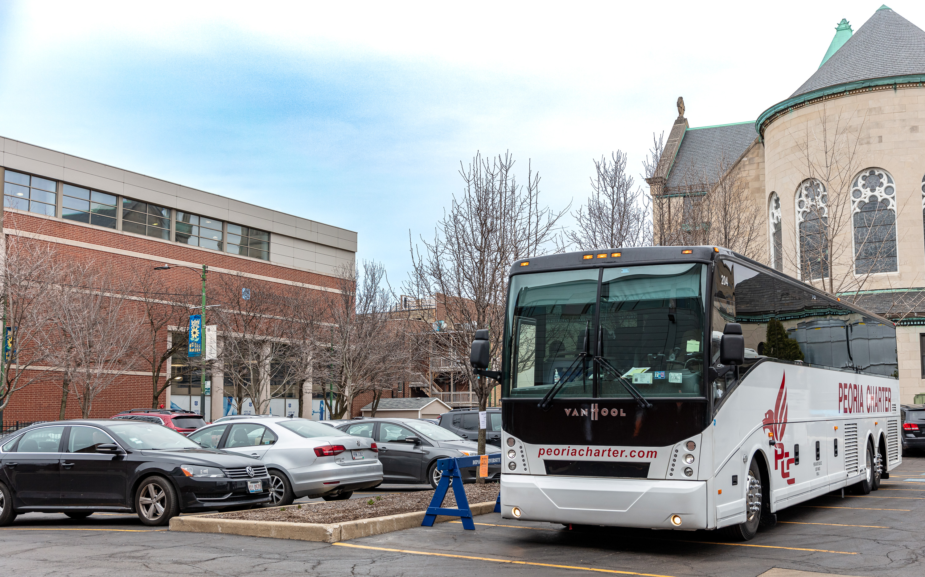 Shuttle picks up students on campus 