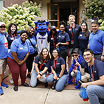DePaul welcomes students during Move-in Weekend