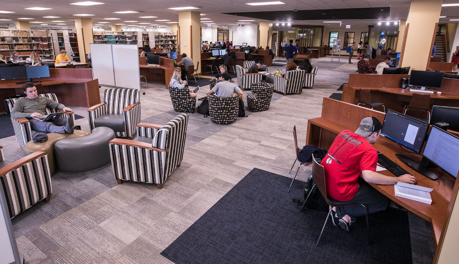 University celebrates new renovations to the DePaul University library ...