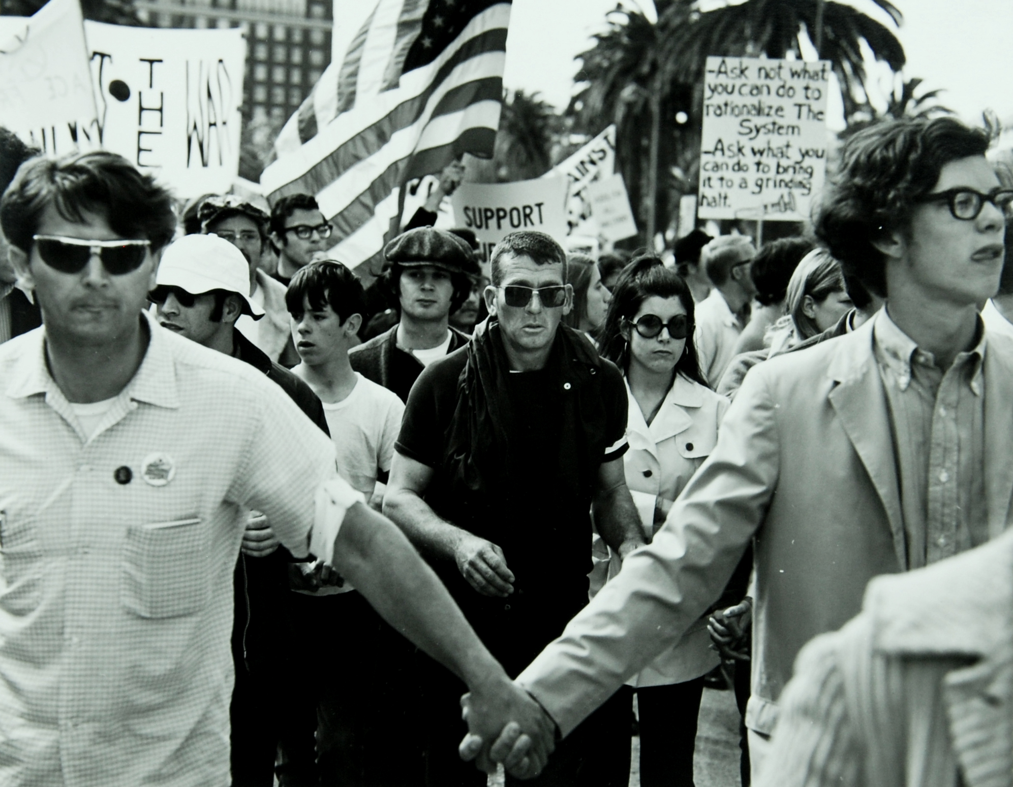 Lou Stoumen, Protest, California, ca. 1980s. Courtesy of Thomas J. Wilson and Jill M. Garling.